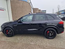 Zwart Gebruikt 2010 Porsche Cayenne Turbo SUV | € 30.000 (Goede deal)