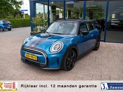 Blauw Gebruikt 2023 Mini Cooper Classic Hatchback | € 24.940