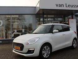 Wit Gebruikt 2019 Suzuki Swift Hatchback | € 10.900 (Eerlijke prijs)