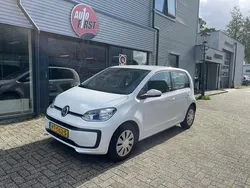 Wit Gebruikt 2018 VW up! move up! Hatchback | € 7.950 (Eerlijke prijs)