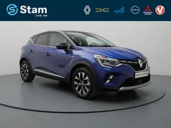 Twotone bleu iron / noir étoilé rqh+gne (blauw metallic) Gebruikt 2024 Renault Captur Techno SUV | € 24.790 (Eerlijke prijs)