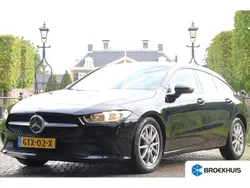 Zwart Gebruikt 2022 Mercedes CLA180 Shooting Brake Premium Plus Stationwagen | € 28.400 (Goede deal)