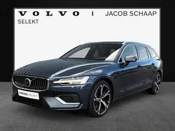 Blauw Gebruikt 2024 Volvo V60 Plus Stationwagen | € 45.800 (Goede deal)