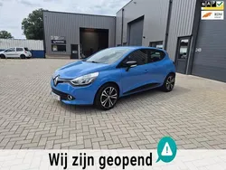 Blauw Gebruikt 2013 Renault Clio IV Dynamique Hatchback | € 5.250 (Eerlijke prijs)