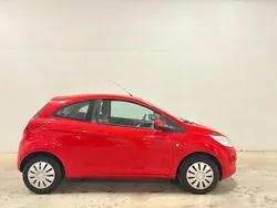Rood Gebruikt 2016 Ford Ka Style Hatchback | € 3.988 (Super prijs)