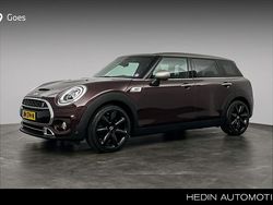 Rood Gebruikt 2016 Mini Cooper Clubman Stationwagen | € 21.880 (Duur)