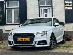 Wit, metallic lak Gebruikt 2017 Audi A3 S-Line Sedan | € 17.850 (Eerlijke prijs)