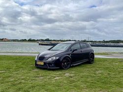 Zwart Gebruikt 2008 Cupra Leon MPV | € 8.950