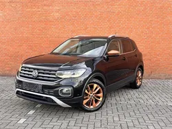 Zwart Gebruikt 2020 VW T-Cross Business SUV | € 19.995 (Eerlijke prijs)