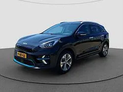 Zwart Gebruikt 2022 Kia e-Niro 3 SUV | € 26.945 (Goede deal)