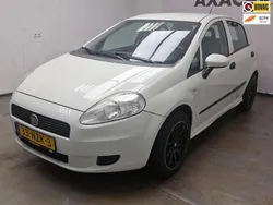 Wit Gebruikt 2010 Fiat Grande Punto Hatchback | € 1.995 (Eerlijke prijs)