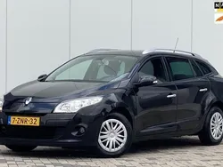 Zwart Gebruikt 2010 Renault Mégane GrandTour Dynamique Stationwagen | € 4.400 (Iets duurder)