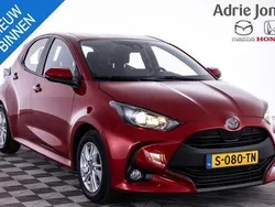 Rood, metallic lak Gebruikt 2022 Mazda 2 Hatchback | € 19.439 (Goede deal)