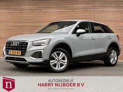 Grijs Gebruikt 2021 Audi Q2 Business SUV | € 24.350 (Eerlijke prijs)
