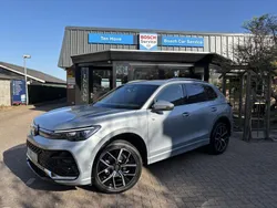 Grijs Gebruikt 2024 VW Tiguan Business SUV | € 50.495 (Eerlijke prijs)