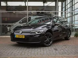 Zwart Gebruikt 2021 VW Golf VIII Life Stationwagen | € 19.950 (Iets duurder)