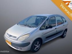 Grijs Gebruikt 2003 Citroën Xsara Picasso MPV | € 1.250 (Eerlijke prijs)