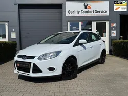 Wit Gebruikt 2013 Ford Focus Hatchback | € 5.698 (Eerlijke prijs)