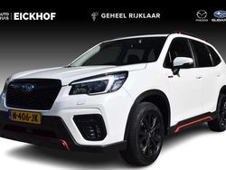 Wit, metallic lak Gebruikt 2021 Subaru Forester Sport SUV | € 38.950 (Eerlijke prijs)