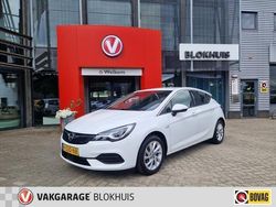 Wit Gebruikt 2020 Opel Astra Elegance Hatchback | € 16.945 (Eerlijke prijs)