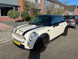 Wit Gebruikt 2006 Mini Cooper Chili Hatchback | € 3.999 (Duur)