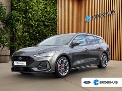 Grijs Gebruikt 2024 Ford Focus ST-Line X Stationwagen | € 29.895