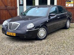 Zwart Gebruikt 2003 Lancia Thesis Sedan | € 1.500