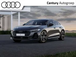 Grijs, metallic lak Nieuw 2025 Audi A5 Comfort Coupé | € 72.444 (Iets duurder)