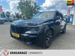 Zwart Gebruikt 2022 BMW X5 Executive SUV | € 69.895 (Eerlijke prijs)