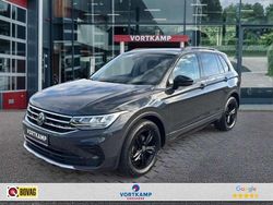 Grijs Gebruikt 2022 VW Tiguan Sport SUV | € 36.950 (Eerlijke prijs)