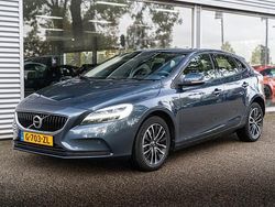 Blauw Gebruikt 2020 Volvo V40 Stationwagen | € 19.950 (Eerlijke prijs)