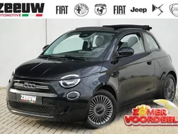 Zwart Gebruikt 2022 Fiat 500e Icon Cabriolet | € 21.900