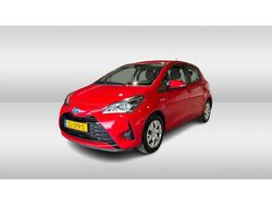 Rood Gebruikt 2019 Toyota Yaris Active Hatchback | € 15.640 (Eerlijke prijs)