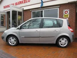 Beige Gebruikt 2004 Renault Scénic II Luxe MPV | € 2.500