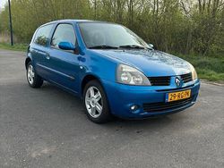 Gebruikt 2005 Renault Clio II | € 650 (Super prijs)