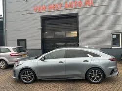 Grijs, metallic lak Gebruikt 2019 Kia ProCeed 2 Hatchback | € 17.900 (Eerlijke prijs)