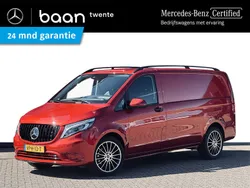 Rood Gebruikt 2022 Mercedes Vito MPV | € 34.850 (Duur)