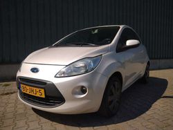 Wit, metallic lak Gebruikt 2009 Ford Ka Titanium Hatchback | € 3.950 (Iets duurder)