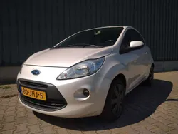Wit, metallic lak Gebruikt 2009 Ford Ka Titanium Hatchback | € 3.950 (Iets duurder)