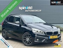 Zwart Gebruikt 2017 BMW 218 Executive Stationwagen | € 14.999 (Eerlijke prijs)