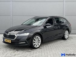 Zwart Gebruikt 2021 Skoda Octavia Business Line Stationwagen | € 21.390 (Super prijs)