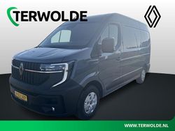 Stadsgrijs kpw Gebruikt 2024 Renault Master Van | € 28.445 (Super prijs)