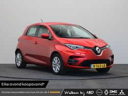 Rood Gebruikt 2021 Renault Zoe Zen Hatchback | € 15.740 (Iets duurder)