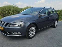 Grijs Gebruikt 2012 VW Passat Executive Stationwagen | € 5.950 (Eerlijke prijs)