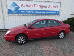 Rood Gebruikt 2002 Citroën C5 Prestige Hatchback | € 1.195 (Eerlijke prijs)