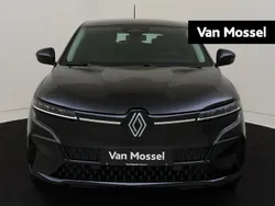 Zwart Gebruikt 2023 Renault Mégane Evolution Hatchback | € 33.940 (Iets duurder)