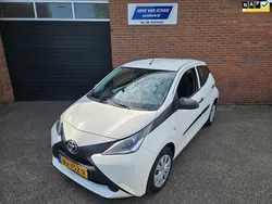 Wit Gebruikt 2017 Toyota Aygo Hatchback | € 7.250 (Goede deal)
