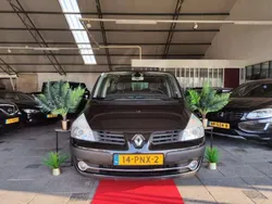 Zwart Gebruikt 2011 Renault Grand Espace MPV | € 4.750