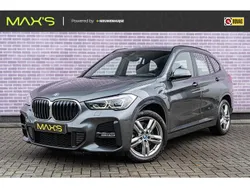 Grijs Gebruikt 2022 BMW X1 Executive SUV | € 34.899 (Iets duurder)