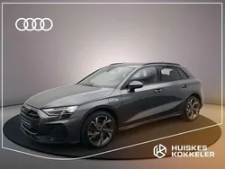 Daytonagrijs pareleffect Nieuw 2025 Audi A3 Sportback e-tron Ambiente Sedan | € 56.140